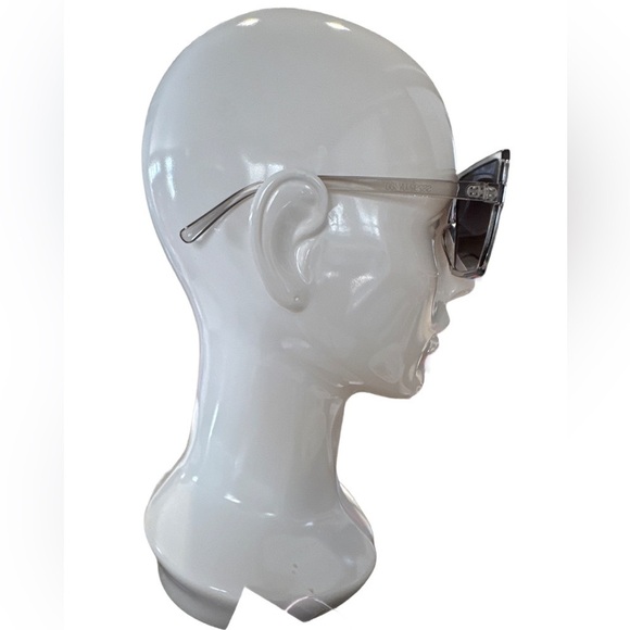 Light Grey Square Oversized Sunglasses UNISEX Flat Top Fashion Shades

0107 main image 7